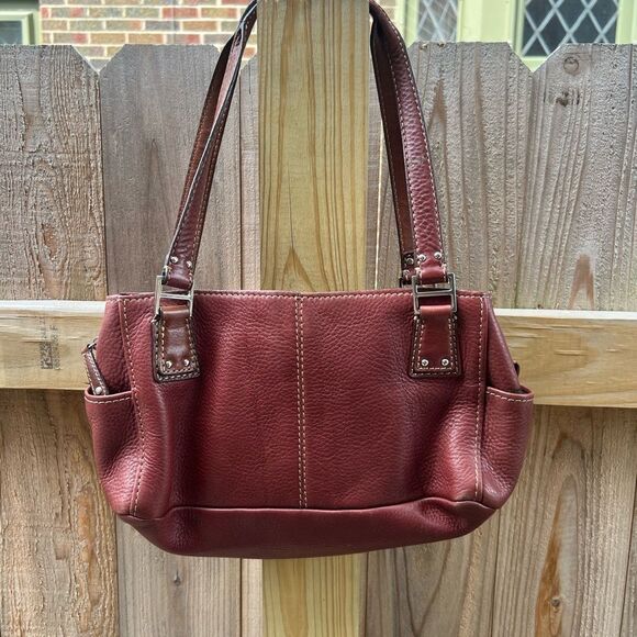 Fossil Pebbled Leather Shoulder Bag - Redish Brown - Picture 2 of 12